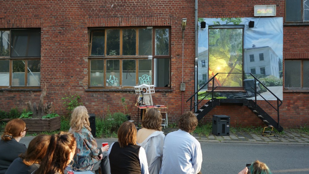 Claudia Piepenbrock — n.a.s.a., 2021