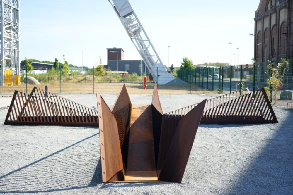 Claudia Piepenbrock — Signature: Principles of Negative Space, 2022