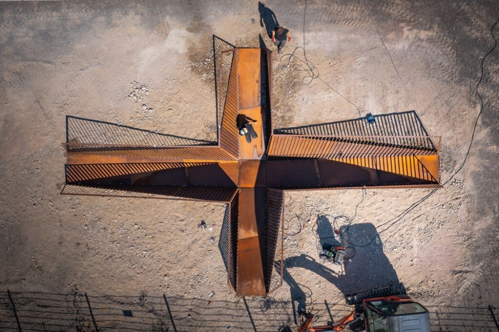 Claudia Piepenbrock — Signature: Principles of Negative Space, 2022